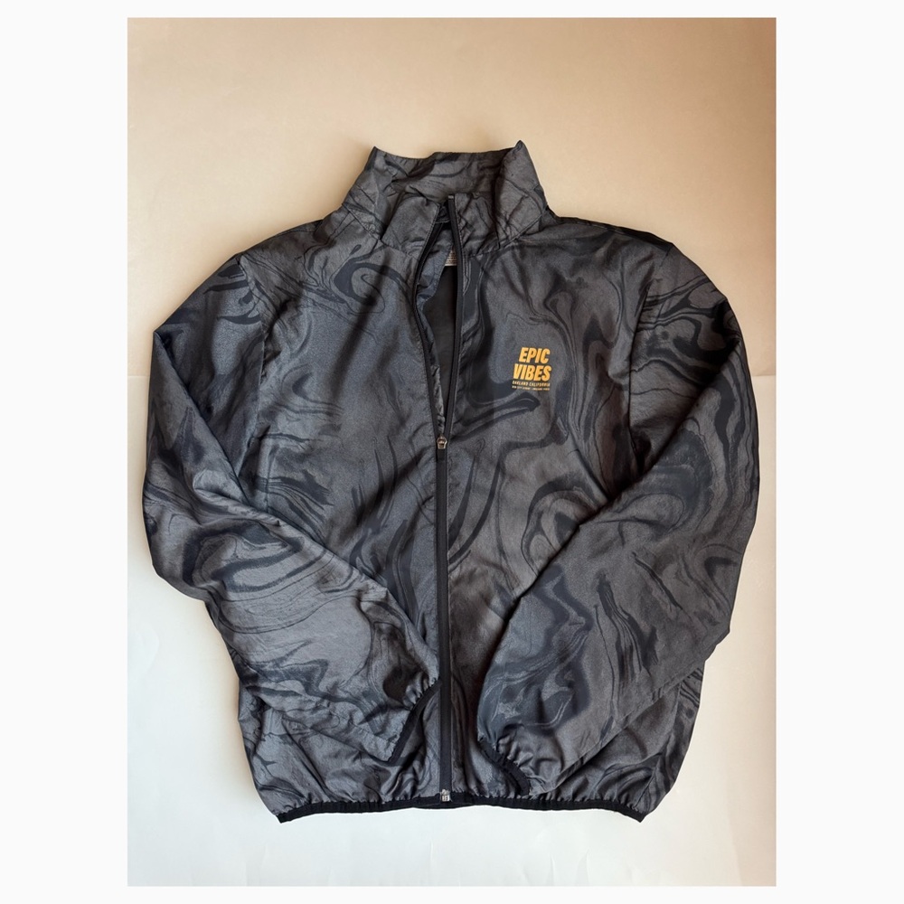 H&M Boys Epic Vibes Gray Marble Windbreaker - Size 16/18 (Used)